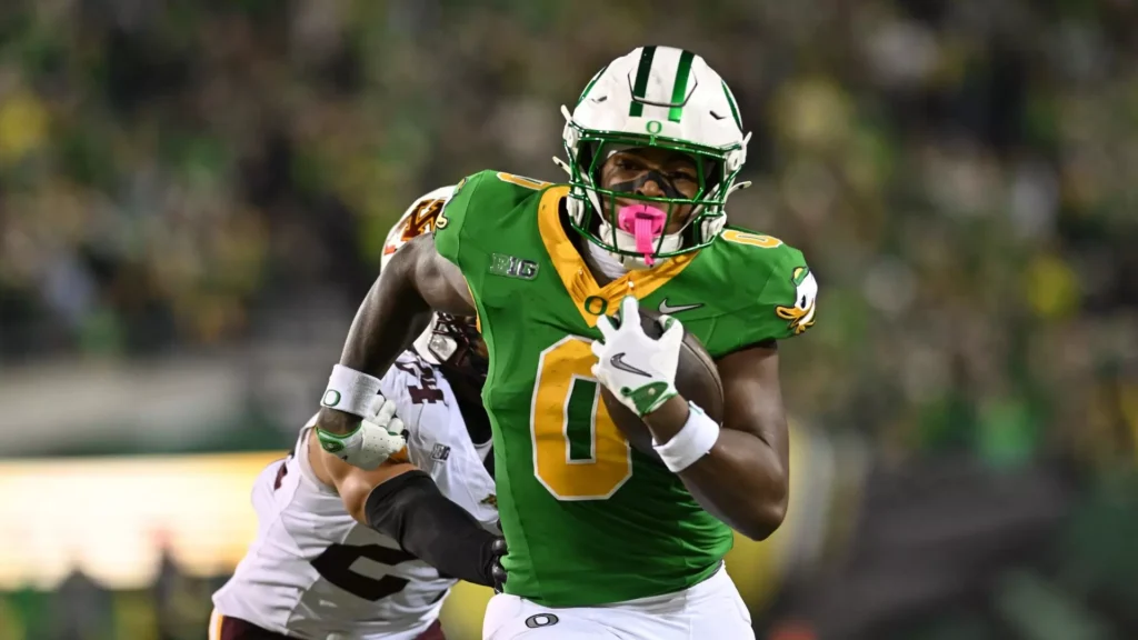 davison-named-to-doak-walker-award-watch-list