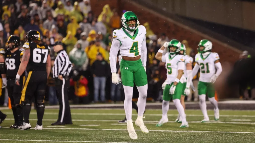 three-ducks-on-bednarik-award-watch-list