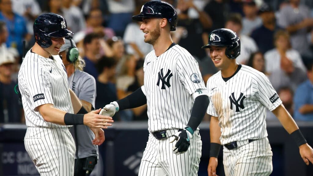on-somber-evening-bellingers-dinger-helps-bring-joy-to-the-bronx
