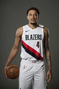 Trail Blazers Waive Jeremy Sochan