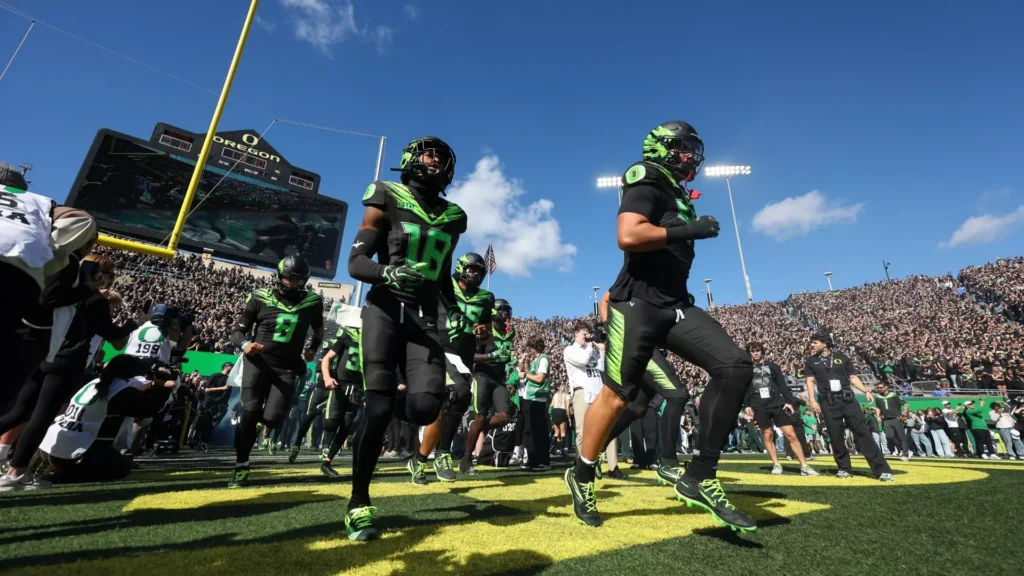 oregon-vs-nebraska-set-for-8-p-m-on-fox